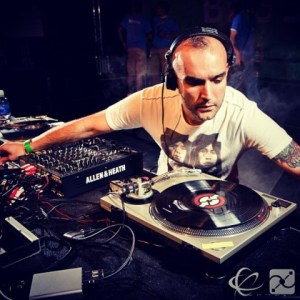 157016_553472181341786_948133012_n-420x420