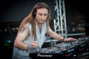 11828545_851967728244836_5356220800672857394_n