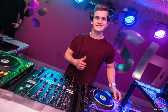 33475143_2532250073467482_1262792536179605504_o