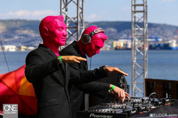 26823833844_fa92058011_b